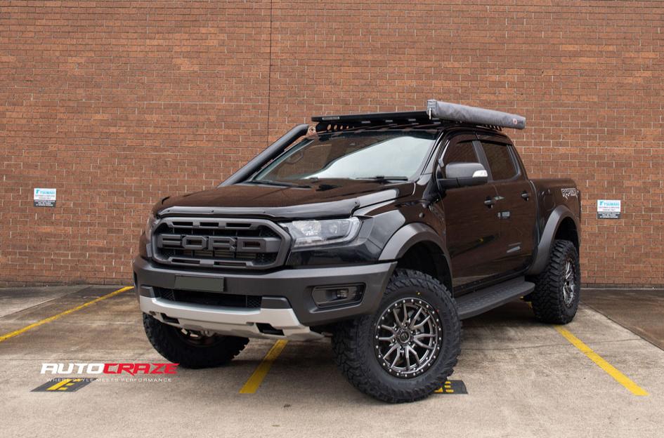 FORD RANGER RAPTOR REBEL ANTHRACITE CENTER W BLACK LIP