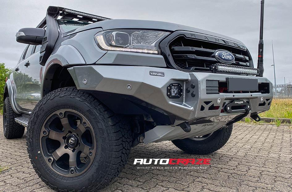 FORD RANGER BEAST BLACK MACHINED WITH DARK TINT