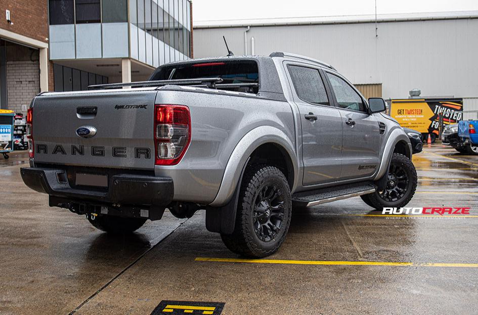 FORD-RANGER-VAPOR-MATTE-BLACK