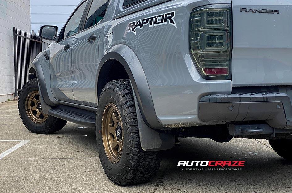 FORD RANGER RAPTOR SHOK BRONZE