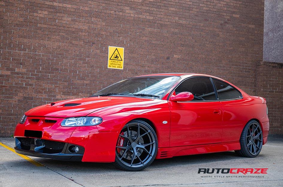 HOLDEN-MONARO-SF10-GREY