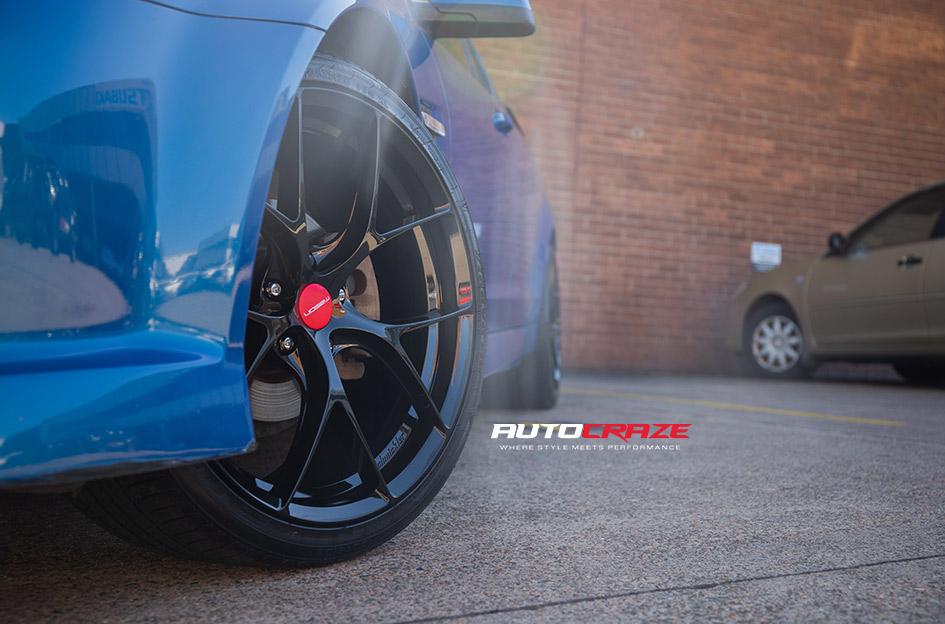 HOLDEN-COMMODORE-ZR3-GLOSS-BLACK