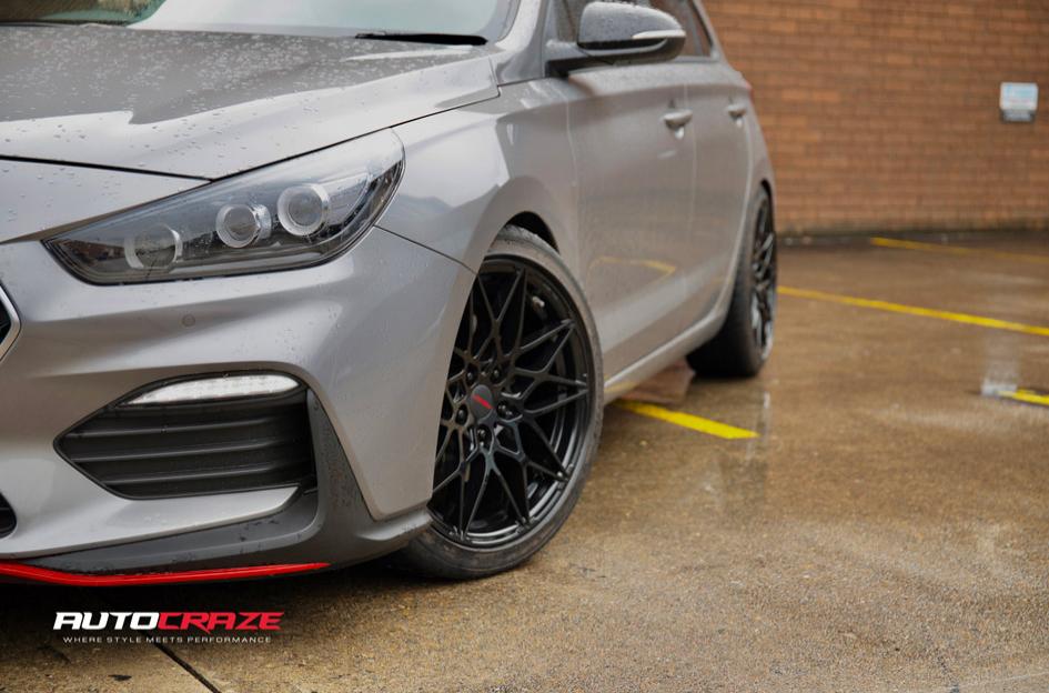 HYUNDAI I30 N ZR1 GLOSS BLACK