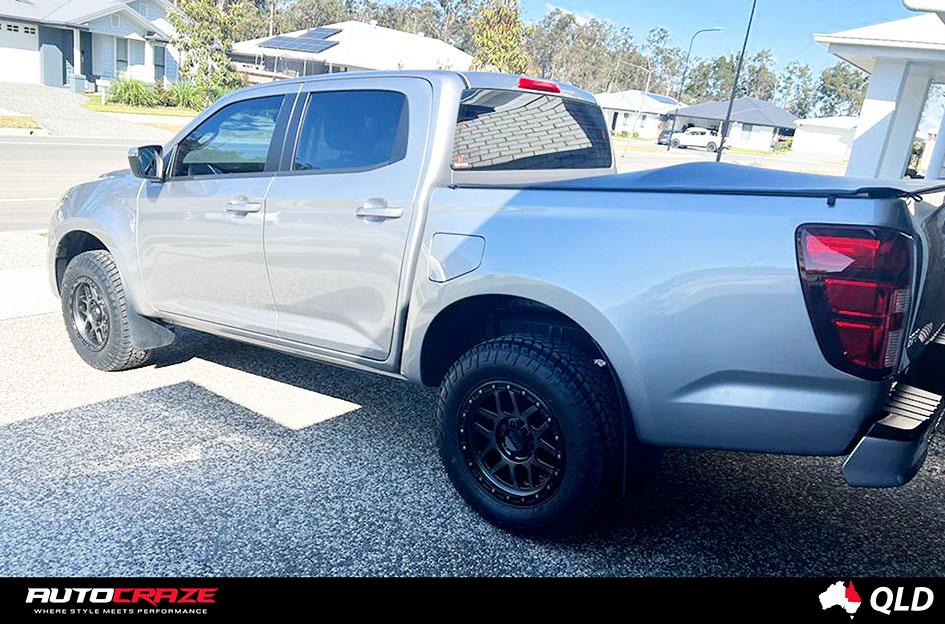 MAZDA BT 50 MESA KM544 SATIN BLACK GREY TINT