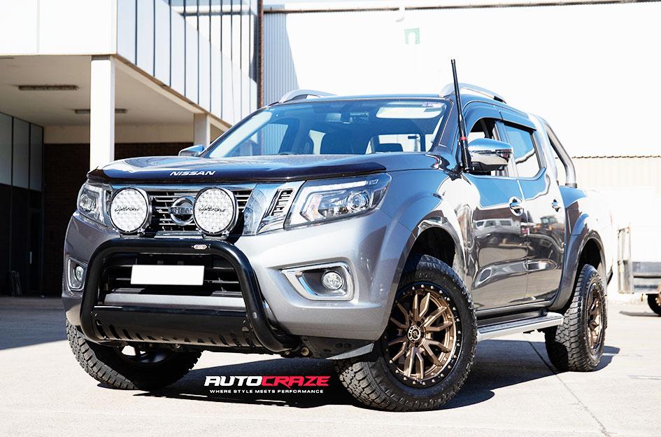 NISSAN NAVARA REBEL MATTE BRONZE BLACK LIP