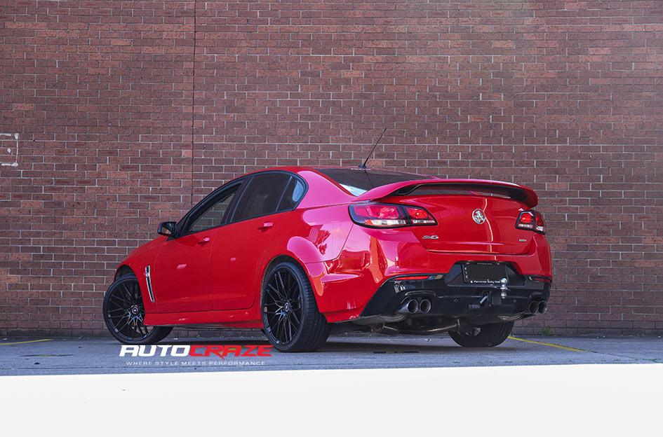 HOLDEN COMMODORE VF IFG34 BLACK