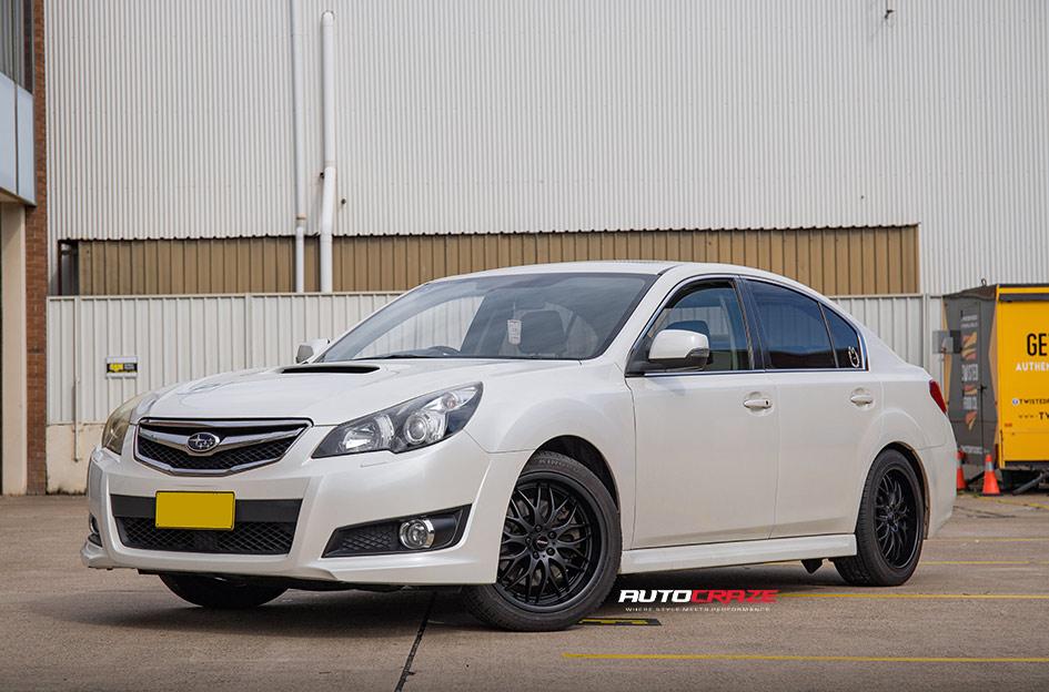 SUBARU LIBERTY CHEETAH SPORTS BLACK SUEDE