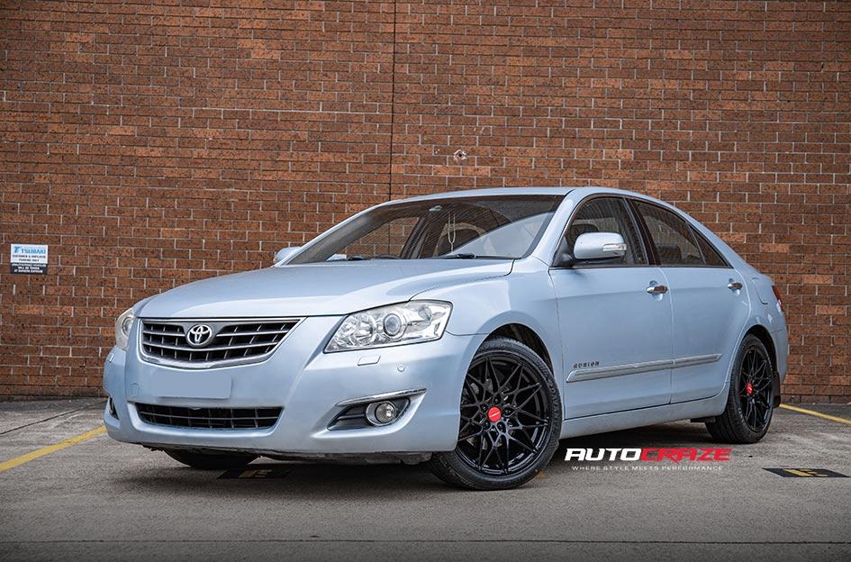 TOYOTA AURION ZR1 GLOSS BLACK