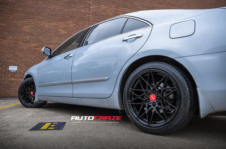 TOYOTA AURION ZR1 GLOSS BLACK