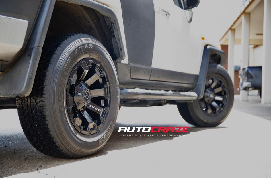 TOYOTA FJ CRUISER AMBUSH MATTE BLACK