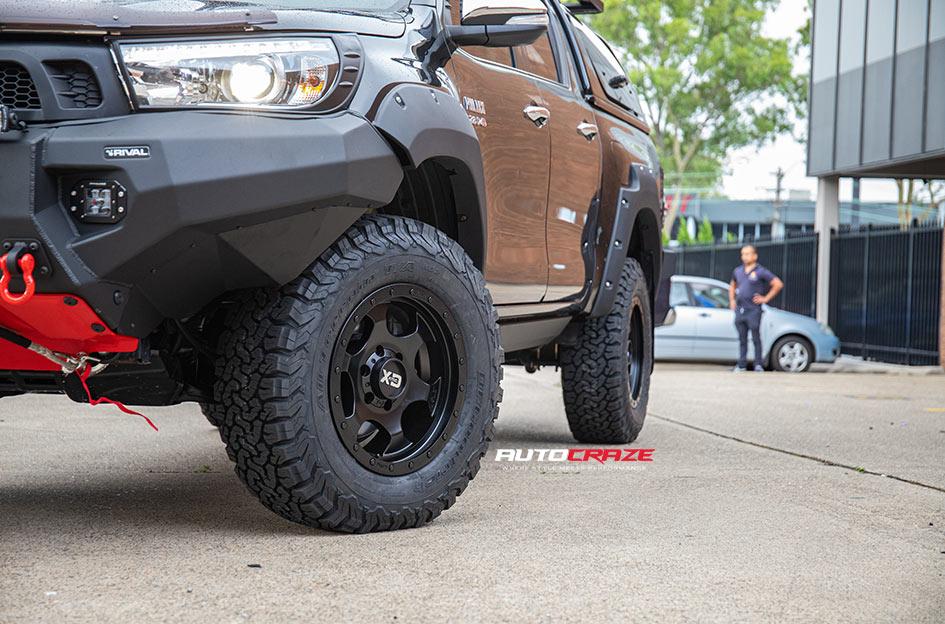 TOYOTA HILUX N80 4WD RG1 SATIN BLACK