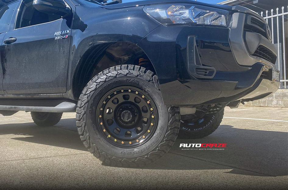 TOYOTA HILUX N80 4WD D LOCKER BLACK