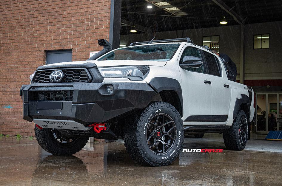 TOYOTA HILUX 4WD SABBATH HYPERBLACK