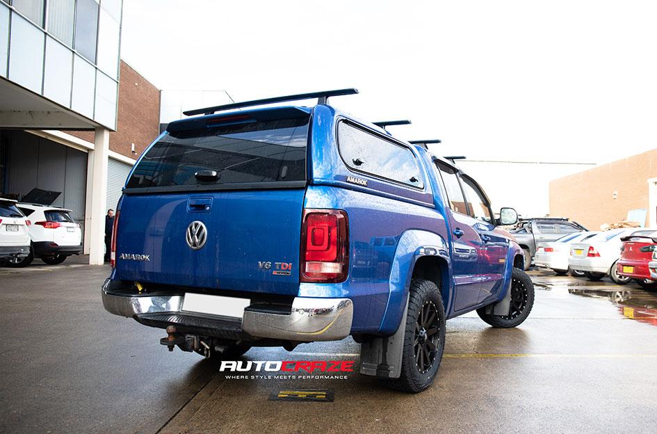 VOLKSWAGEN AMAROK HEIST SATIN BLACK