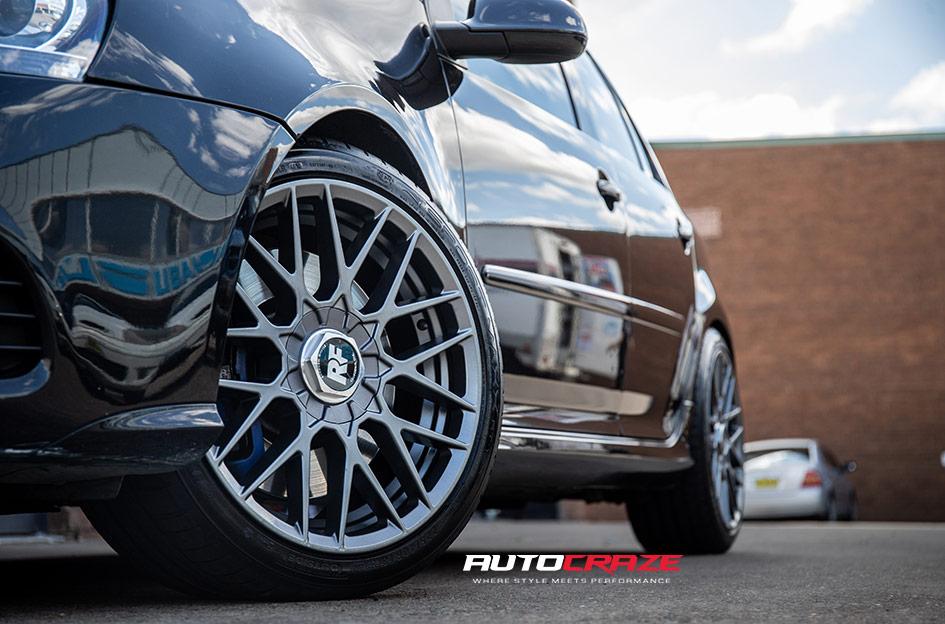 VOLKSWAGEN GOLF RSE MATTE GUN METAL