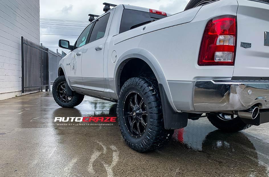 DODGE RAM MO970 SATIN BLACK MILLED ACCENTS