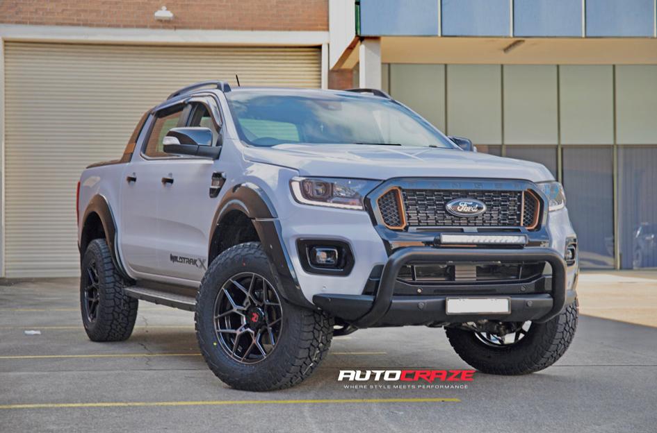 FORD RANGER SABBATH GLOSS BLACK TINTED FACE
