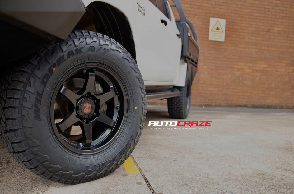 TOYOTA HILUX N80 4WD PROSECUTOR MATTE BLACK