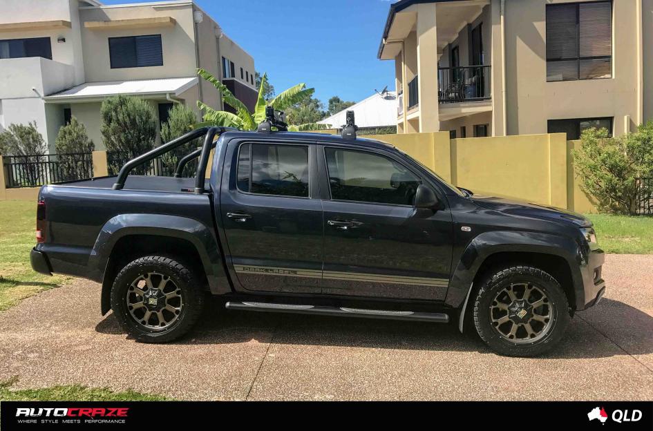 VOLKSWAGEN AMAROK BUCK 25 XD MATTE BLACK MACHINED FACE
