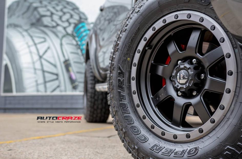 FORD-RANGER-TROPHY-MATTE-BLACK-WITH-ANTHRACITE-RING