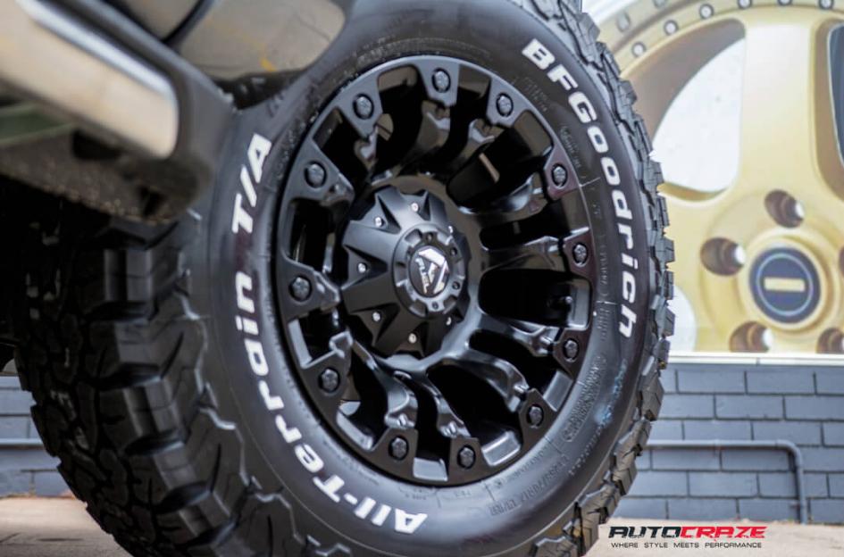 FORD-RANGER-VAPOR-MATTE-BLACK