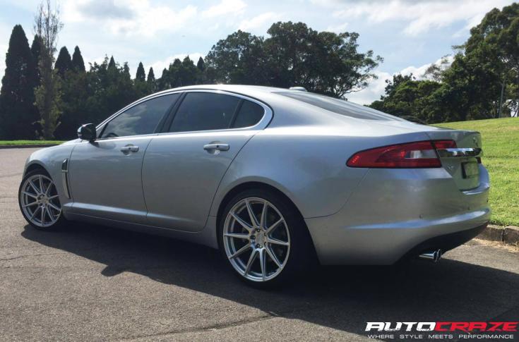JAGUAR-XF-ESSEN-SILVER-MACHINED-FACE