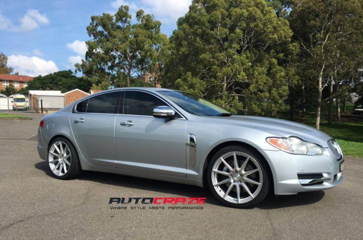 JAGUAR-XF-ESSEN-SILVER-MACHINED-FACE
