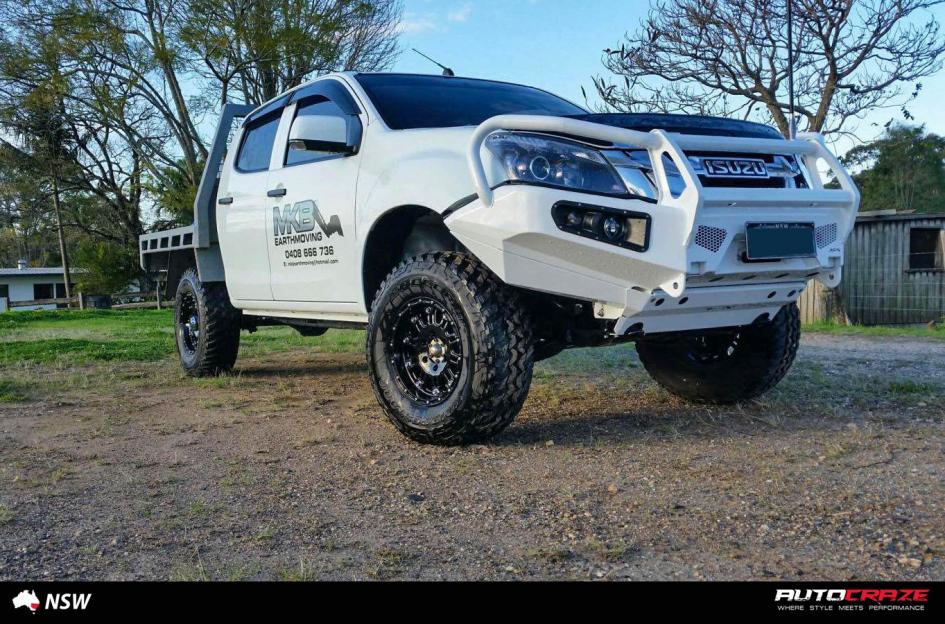 ISUZU DMAX HOSS XD GLOSS BLACK