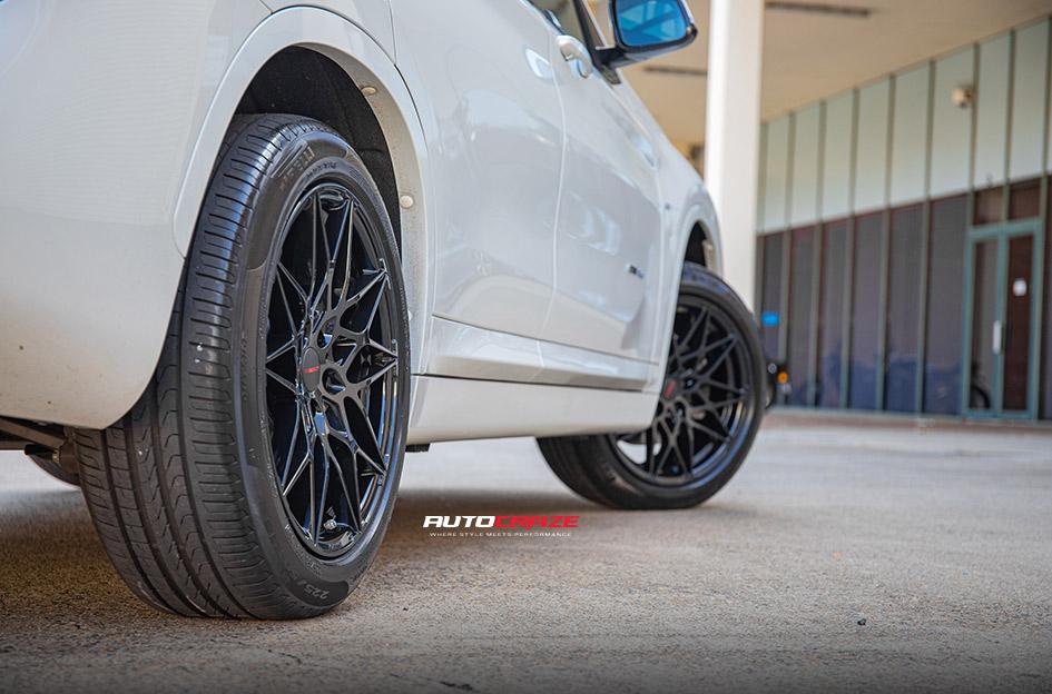BMW-X1-ZR1-GLOSS-BLACK