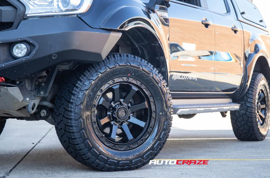 FORD RANGER CAPONE SATIN BLACK