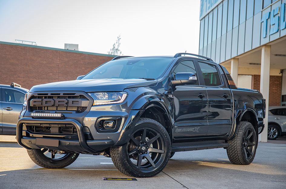 FORD RANGER AVALANCHE MATTE BLACK FRONT MILLED