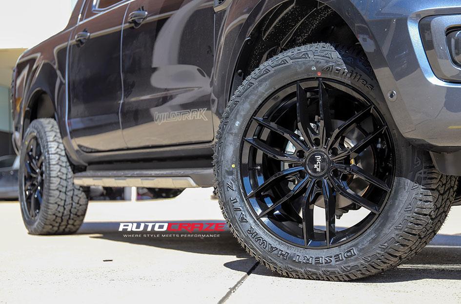 FORD-RANGER-VOSSO-GLOSS-BLACK
