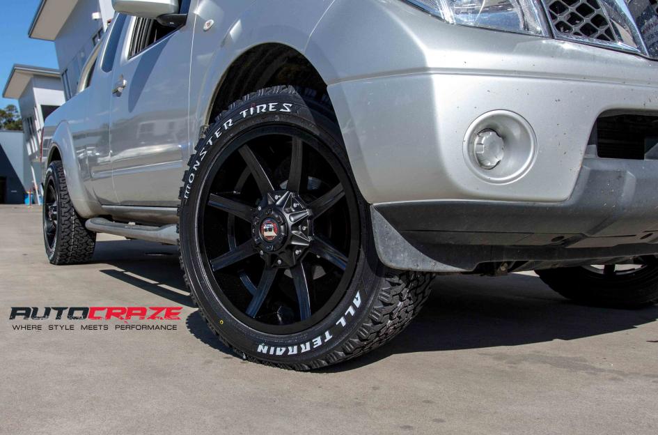 NISSAN NAVARA RAZORBACK FLAT BLACK