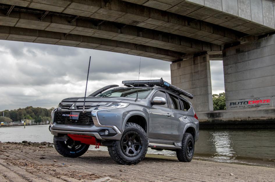MITSUBISHI PAJERO SPORT RIPPER MATTE BLACK