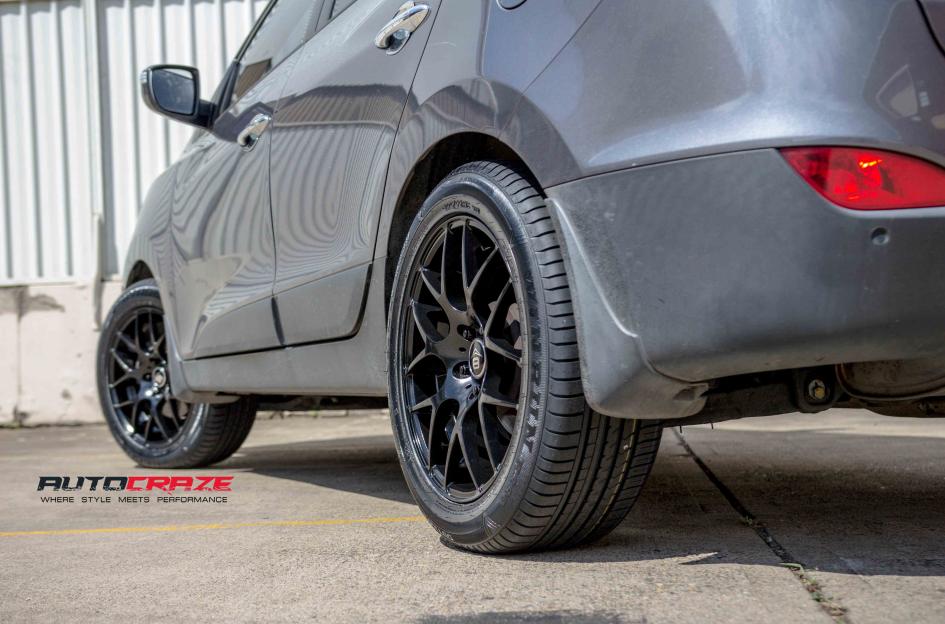 HYUNDAI IX35 M SPEC MATTE BLACK
