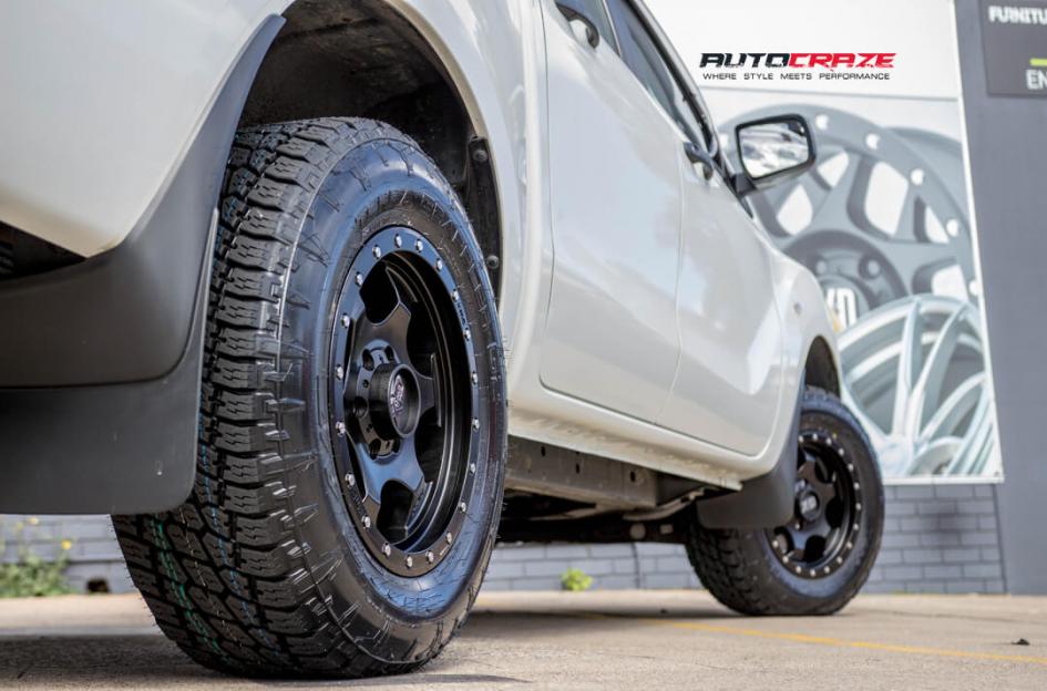 MAZDA BT 50 RG1 SATIN BLACK