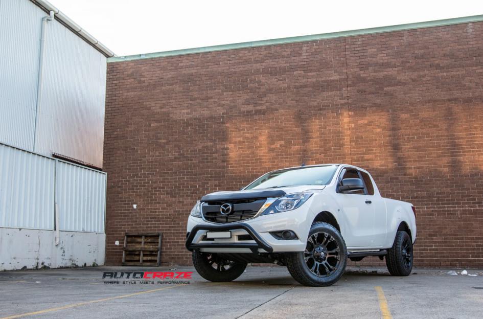 MAZDA BT 50 VAPOR BLACK MACHINED WITH DARK TINT