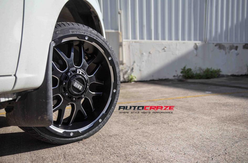 ISUZU DMAX GD02 MATTE BLACK MILLED ACCENTS