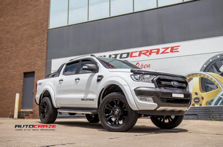 FORD-RANGER-VAPOR-MATTE-BLACK