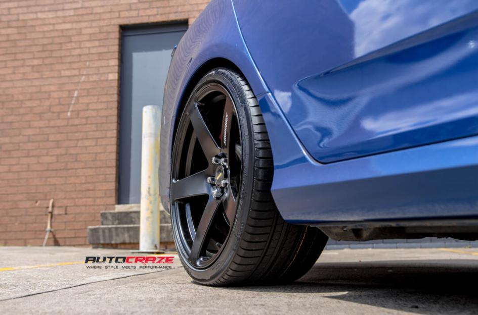 FORD FALCON S6 MATTE BLACK