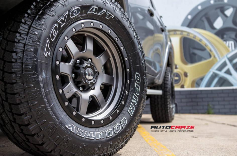 MITSUBISHI TRITON TROPHY MATTE ANTHRACITE WITH BLACK RING