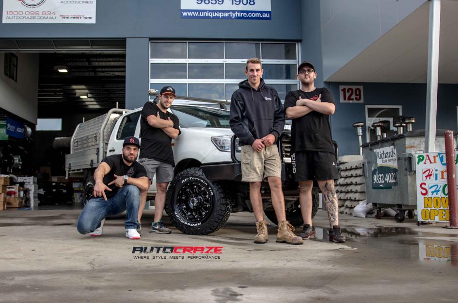 TOYOTA HILUX N70 4WD HOSS XD GLOSS BLACK