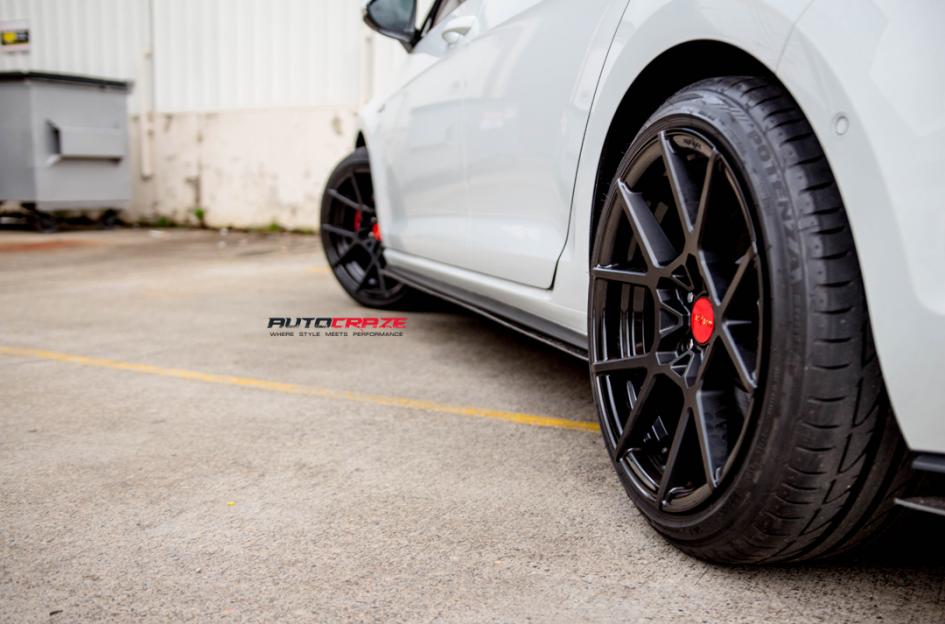 VOLKSWAGEN GOLF KPS MATTE BLACK 8