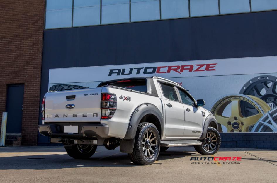 FORD RANGER GD05 BRONZE DARK TINT WITH MATTE BLACK
