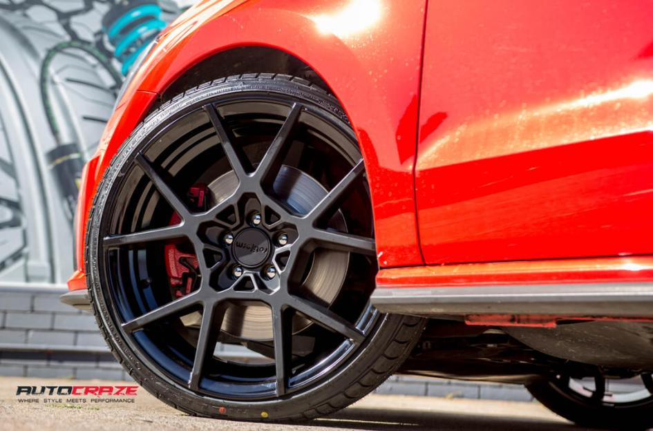 VOLKSWAGEN POLO KPS MATTE BLACK