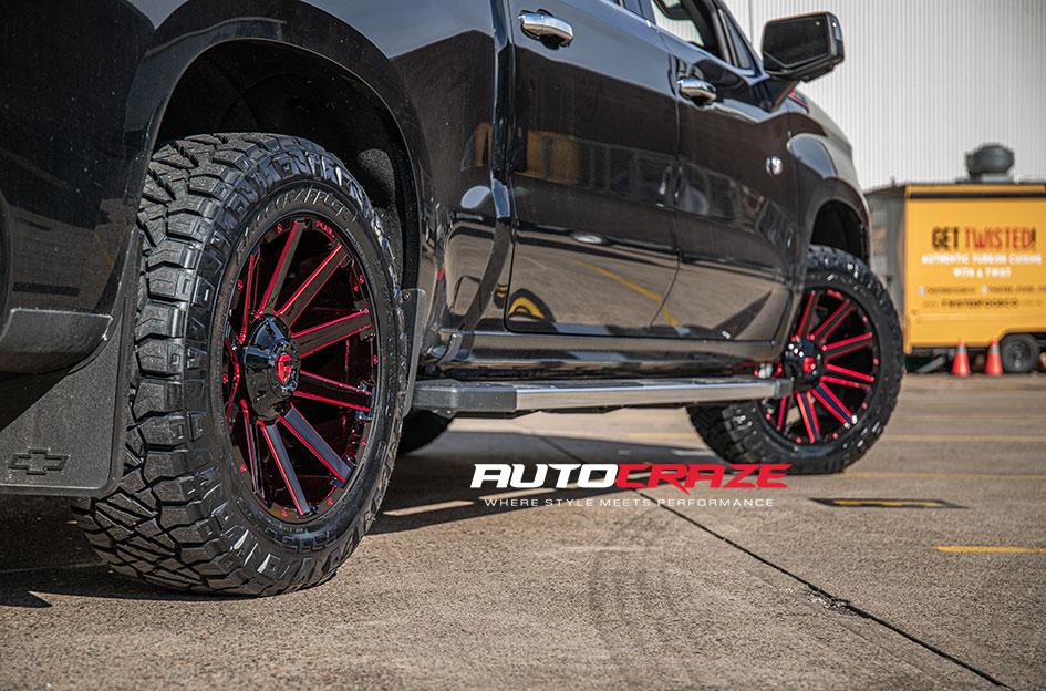 CHEVROLET SILVERADO CONTRA GLOSS BLACK CANDY RED