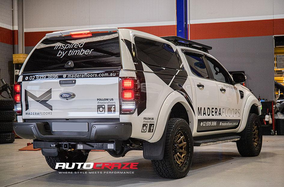 FORD RANGER COVERT BRONZE BLACK LIP