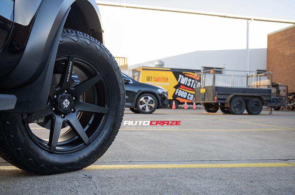 FORD RANGER RAPTOR AVALANCHE MATTE BLACK FRONT MILLED
