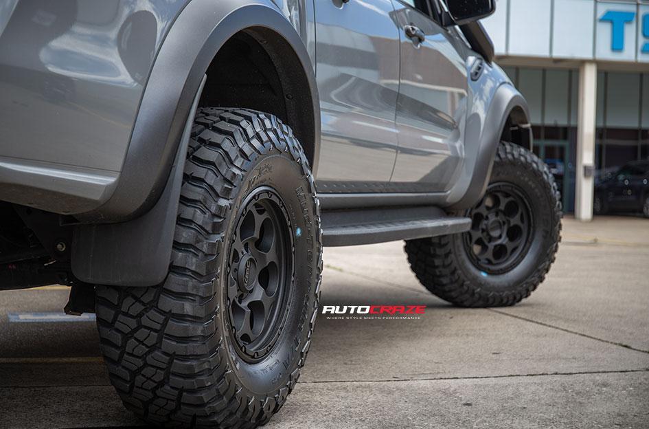 FORD RANGER DIRTY HARRY TEXTURED BLACK
