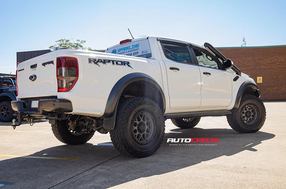 FORD RANGER RAPTOR GRENADE OR XD MATTE GREY MATTE BLACK LIP